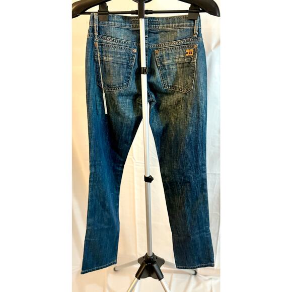 Joe's Jeans: The Cigarette Leg - Picture 12 of 12